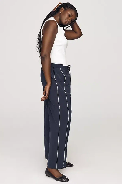 Good American The Plus Sport Pants In Blue