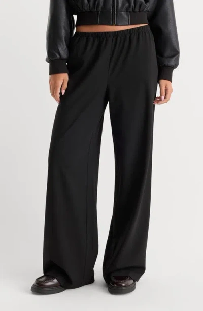 Good American The Pull On Plaid Wide Leg Trousers In Black