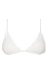 Good American Whipstitch Trim Bikini Top In White001