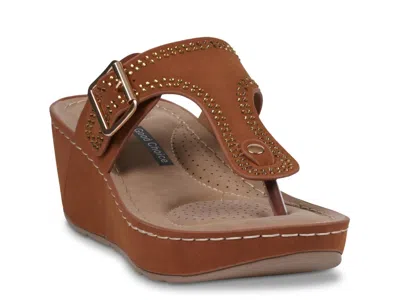 Good Choice Alani Wedge Sandal In Brown