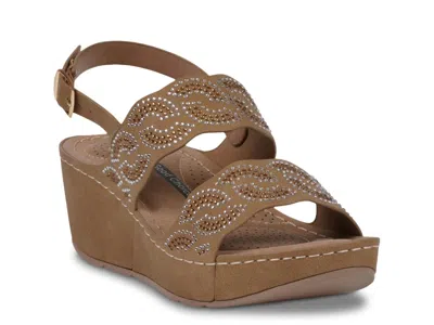 Good Choice Alexia Wedge Sandal In Brown