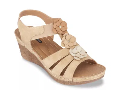 Good Choice Beck Sandal In Brown