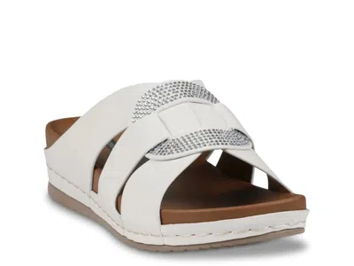 Good Choice Betsy Sandal In White