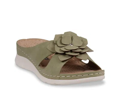 Good Choice Claire Sandal In Green