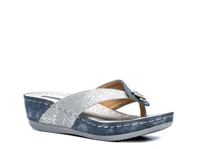 Good Choice Dafni Wedge Sandal In Blue