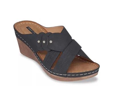 Good Choice Dorty Wedge Sandal In Black
