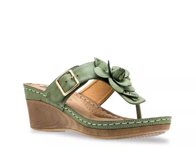 Good Choice Flora2 Wedge Sandal In Green