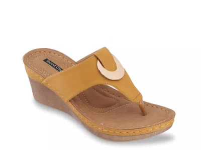Good Choice Genelle Wedge Sandal In Yellow