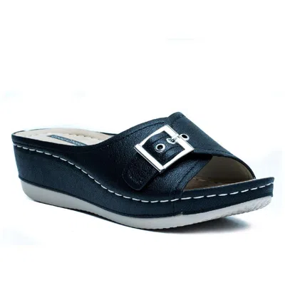 Good Choice Justina Womens Padded Insole Slip On Slide Sandals In Black