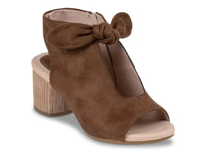 Good Choice Kimora Sandal In Brown