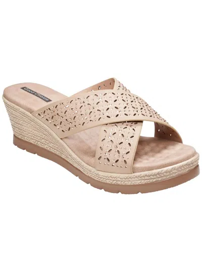 Good Choice Malia Womens Faux Leather Embellished Wedge Sandals In Beige