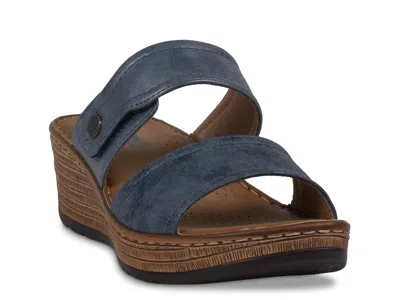 Good Choice Meli Wedge Sandal In Blue