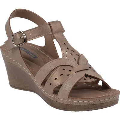 Good Choice New York Darry Ankle Strap Platform Wedge Sandal In Gold