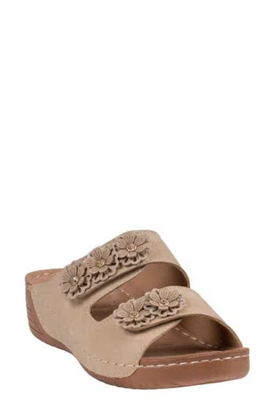 Good Choice New York Realyn Comfort Sandal In Brown