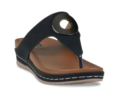 Good Choice Seli Wedge Sandal In Black