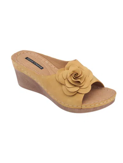 Good Choice Tokyo Womens Faux Leather Floral Wedge Sandals In Yellow