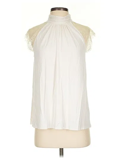 Pre-owned Good Hart Sleeveless Blouse In Ivory