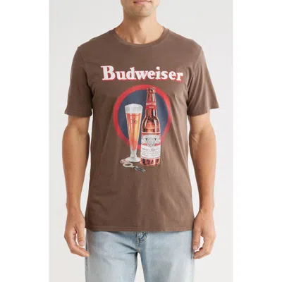Goodie Two Sleeves Budweiser Bottle Cotton Graphic T-shirt In Brown