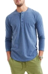 Goodlife Sun-faded Long Sleeve Slub Scallop Henley In  Navy