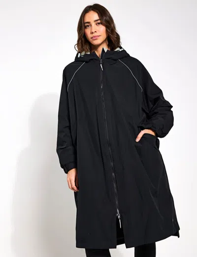 Goodmove Stormwear Borg Lined Changing Robe In Black