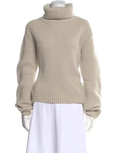 Pre-owned Goop G. Label Merino Wool Turtleneck Sweater In Neutral