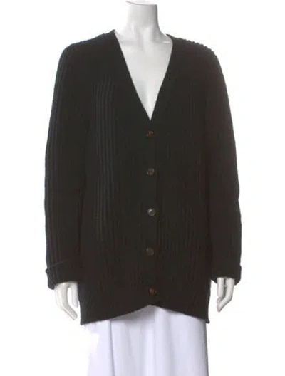 Pre-owned Goop G. Label Merino Wool V-neck Sweater In Green