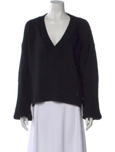 Pre-owned Goop G. Label Virgin Wool V-neck Sweater In Black