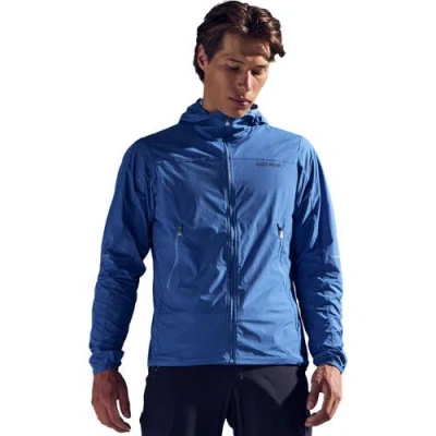 Gorewear Fernflow Hooded Windbreaker In Blue
