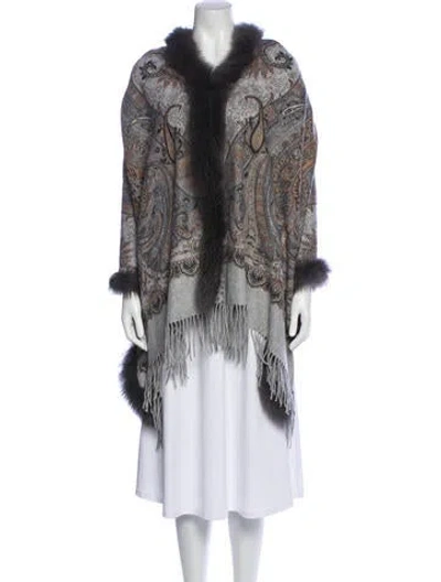 Pre-owned Gorski Gray Fox Paisley Print Shawl