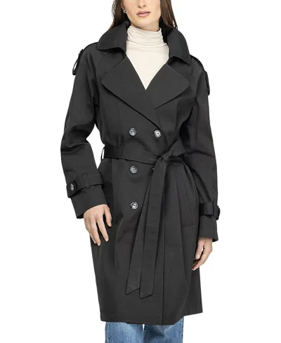 Gorski Lightweight Belted Double-breasted Trench Coat In Black