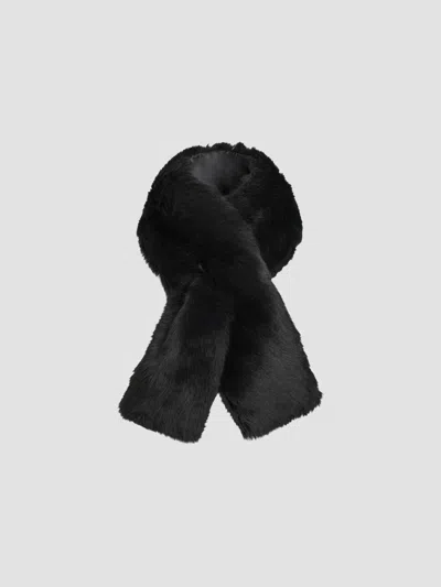 Gorski Men's Merinillo Shearling Lamb Scarf In Black