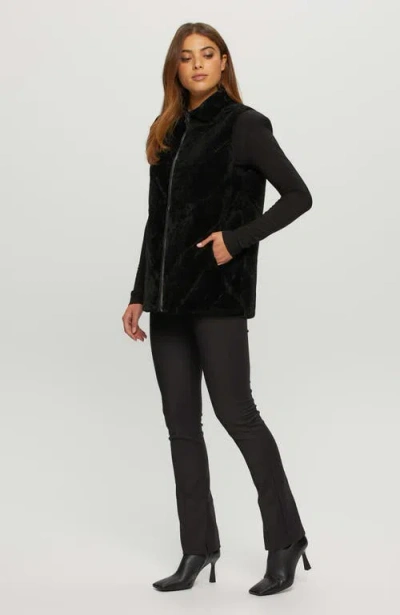 Gorski Reversible Chevron Shearling Lamb Vest In Black