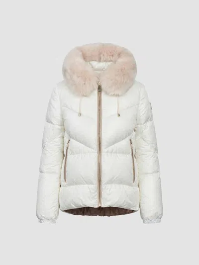 Gorski Women's Apres-ski Parka With Detachable Merinillo Shearling Lamb Hood Trim In White