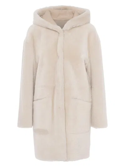 Gorski Merino Shearling Lamb Parka Coat In White