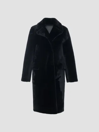 Gorski Women's Merino Shearling Lamb Short Coat In Black