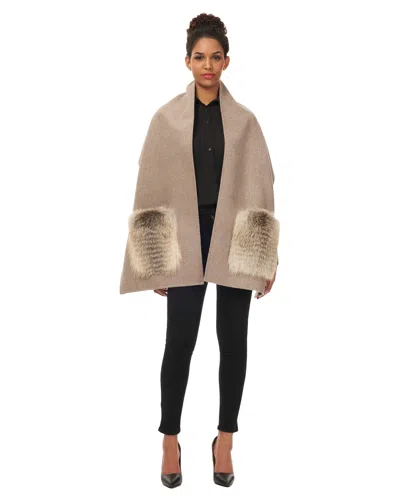 Gorski Wool Stole With Golden Island Fox Pockets In Grey