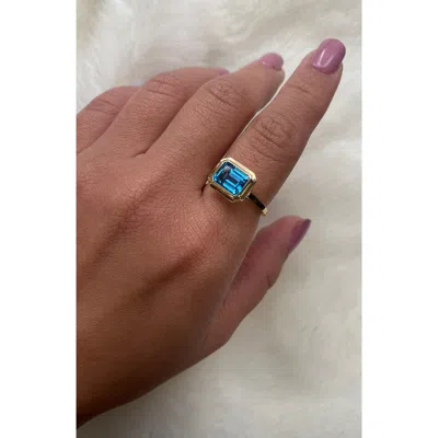 Goshwara Manhattan Emerald Cut Ring In Blue