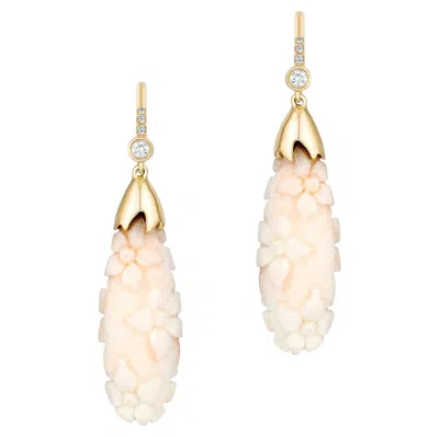 Pre-owned Goshwara White Coral Flower Earrings With Diamonds