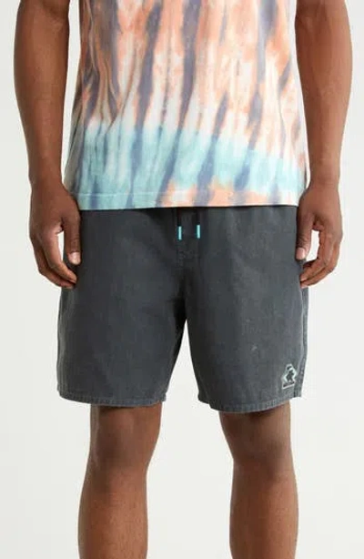 Gotcha Highland Park Shorts In Gray
