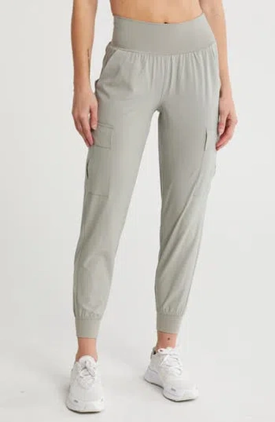 Gottex Woven Cargo Pocket Joggers In Grey Sage