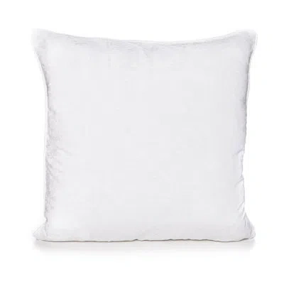 Gouchee Home Chenille Throw Pillow In White