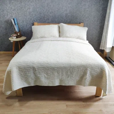 Gouchee Home Standard Cotton Reversible Quilt Set In Ivory