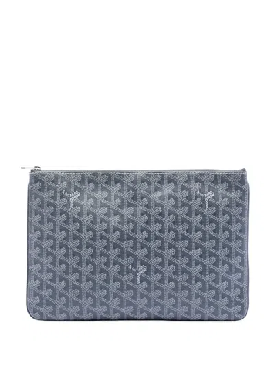 Pre-owned Goyard 2010-2020 Ine Senat Mm Clutch Bag In Gray