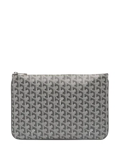 Pre-owned Goyard 2015 Ine Senat Mm Clutch Bag In Gray