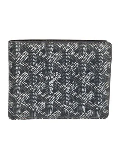 Pre-owned Goyard 2016 Ine Bifold Wallet In Grey
