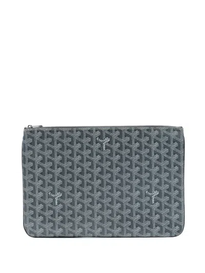 Pre-owned Goyard 2017 Ine Senat Mm Clutch Bag In Gray