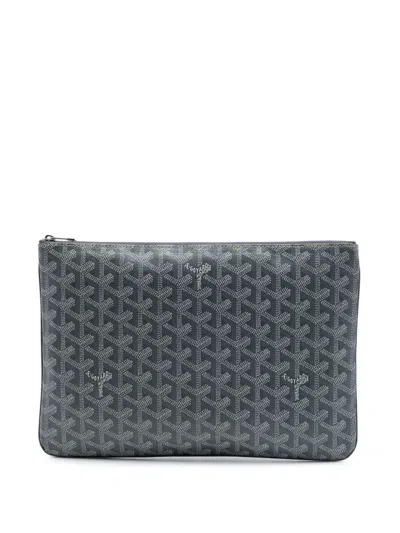 Pre-owned Goyard 2018 Ine Senat Mm Clutch Bag In Grey