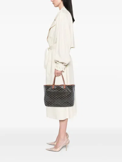 Pre-owned Goyard 2019 Ine Saint Louis Pm Tote Bag In Black