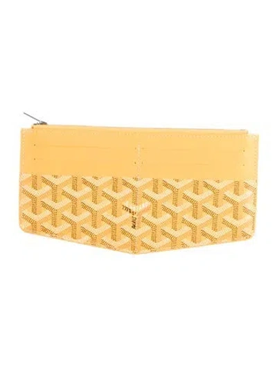 Pre-owned Goyard 2022 Insert Louise Card Holder Pouch Card Holder In Yellow