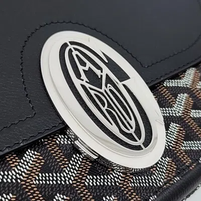 Pre-owned Goyard 233 Bag In Black